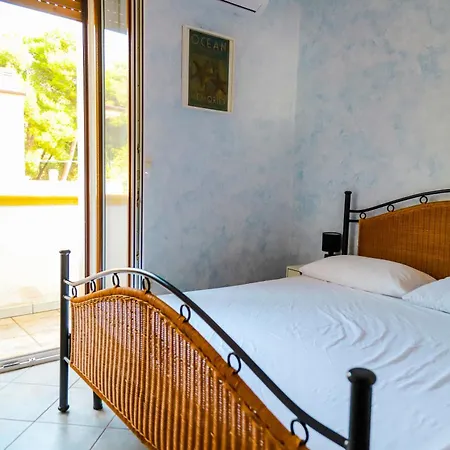 Gelso Selvatico Casa Al Mare Holiday home Specchiolla