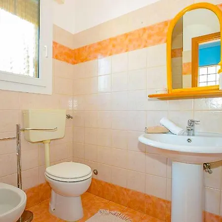 Holiday home Gelso Selvatico Casa Al Mare