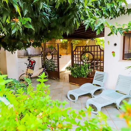 Holiday home Gelso Selvatico Casa Al Mare